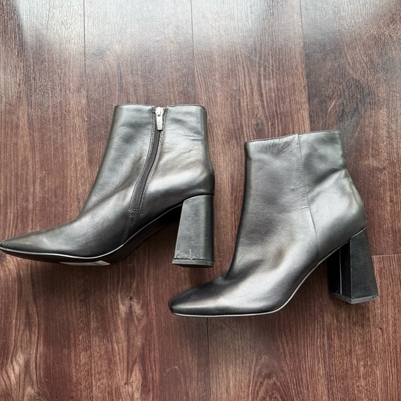 Marc Fisher Ankle Boots - Picture 2 of 8